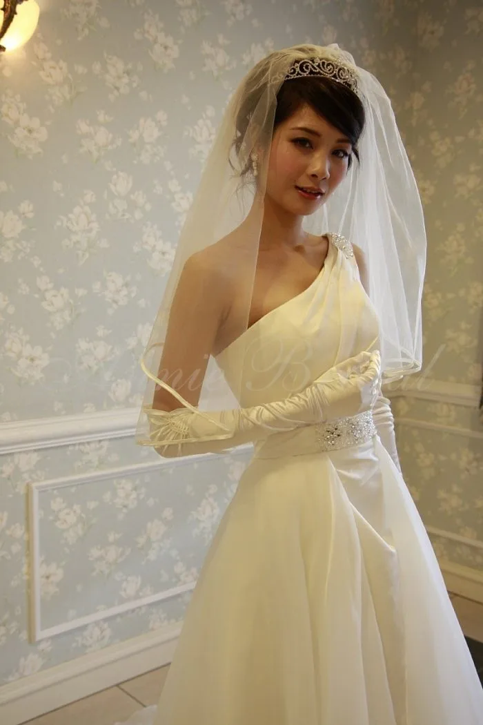 Annie Bridal