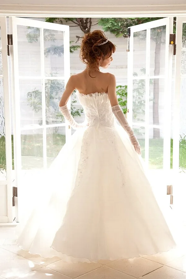 Annie Bridal