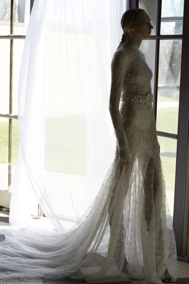VERA WANG（ヴェラ・ウォン）のウェディングドレス紹介