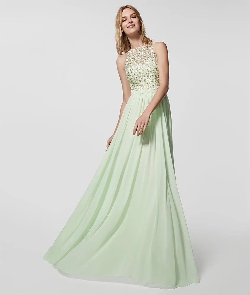 PRONOVIAS（プロノビアス）のウェディングドレス紹介