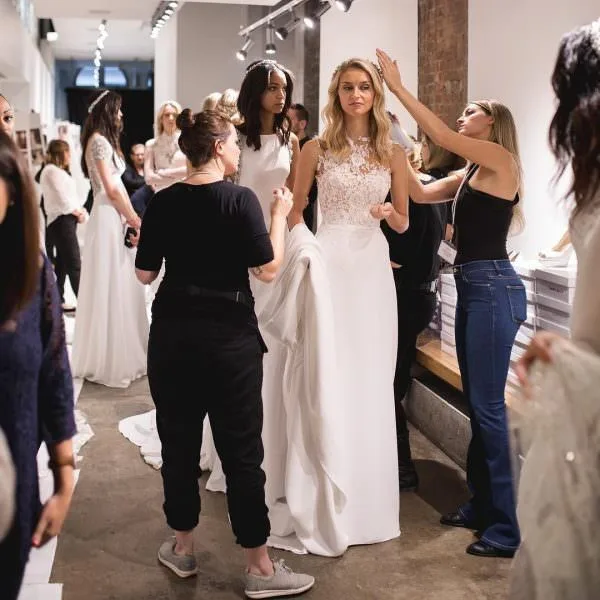 PRONOVIAS（プロノビアス）のウェディングドレス紹介