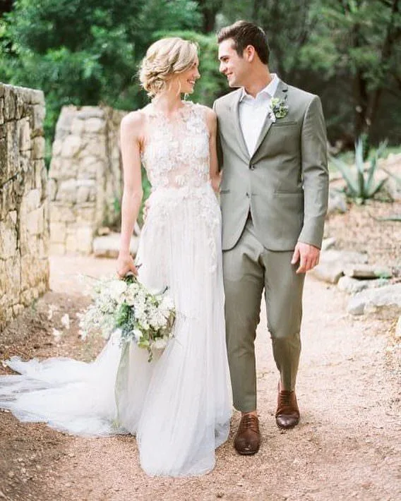 PRONOVIAS（プロノビアス）のウェディングドレス紹介