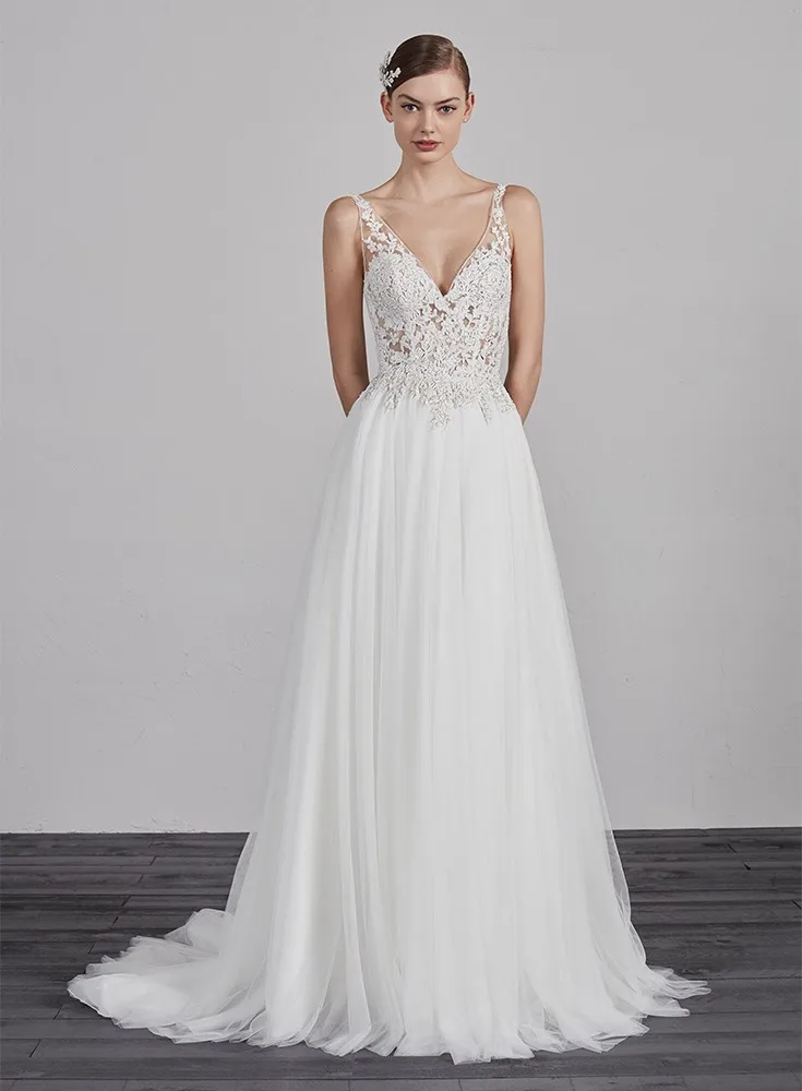 PRONOVIAS（プロノビアス）のウェディングドレス紹介