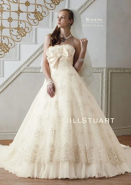 JILL STUART　WEDDING（ジルスチュアート　ウェディング）のウェディングドレス紹介