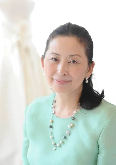 レフェクチュールのウェディングドレス紹介