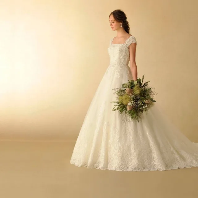 TAKAMI BRIDAL（タカミブライダル）のウェディングドレス紹介