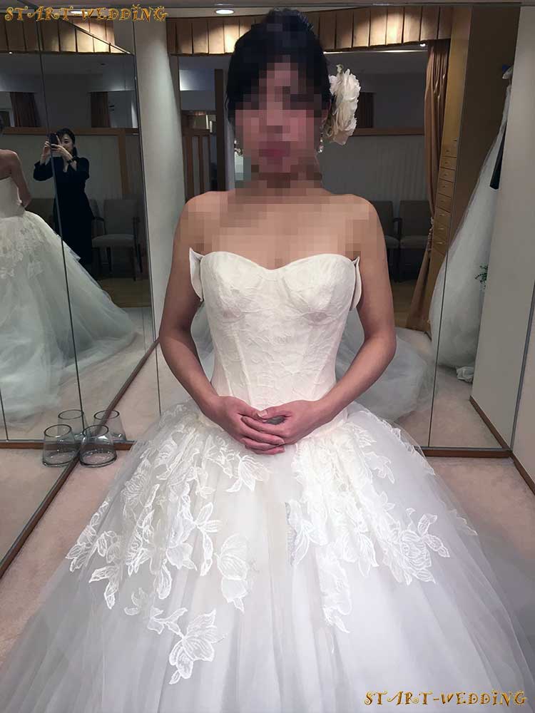 VERA-WANG-Laura